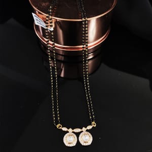 AD Vati Pendant  Mid length  Double  Line Mangalsutra