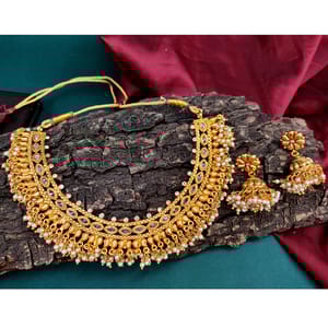 South Style Pearl Short Necklace Collection