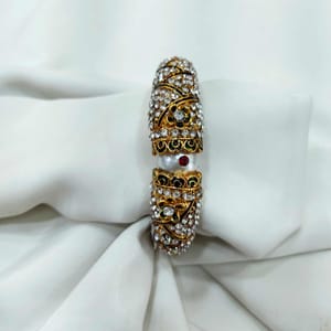 Adorable Design Stone Kada Online, Ethnic Kada