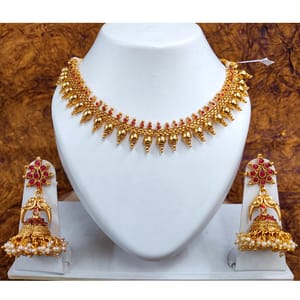Golden Short Necklace Kerala Style