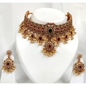 Guttapusalu Real Kemp Stone Choker Set