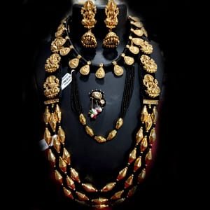 Maharashtrian Black Boramala/Thread Jewellery Combo