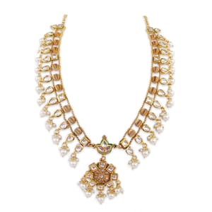 Kundan Short Necklace- Designer White Beads Kundan Set
